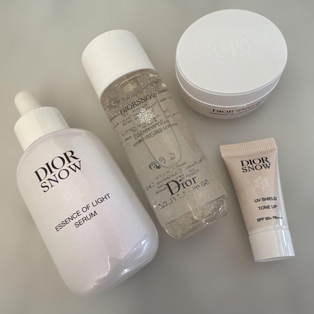 Dior スノーエッセンスコフレ