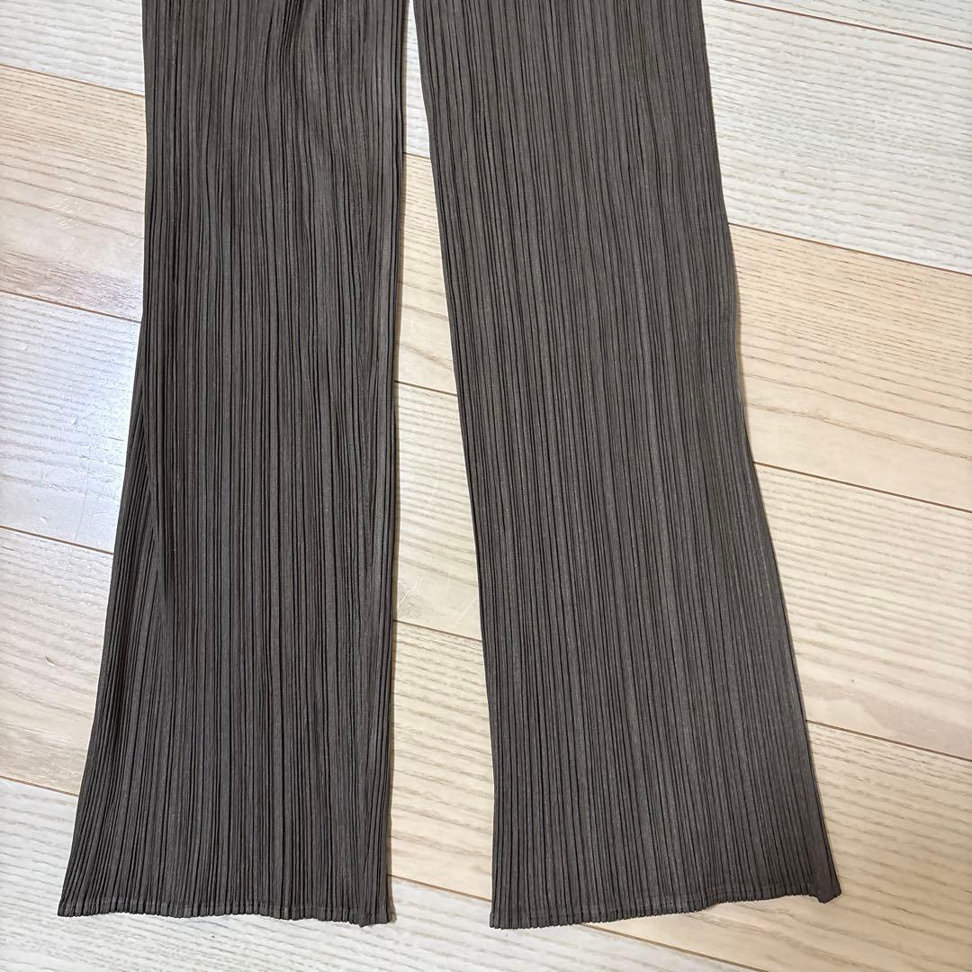 プリーツプリーズ　ストライプ カジュアルパンツ サイズ3