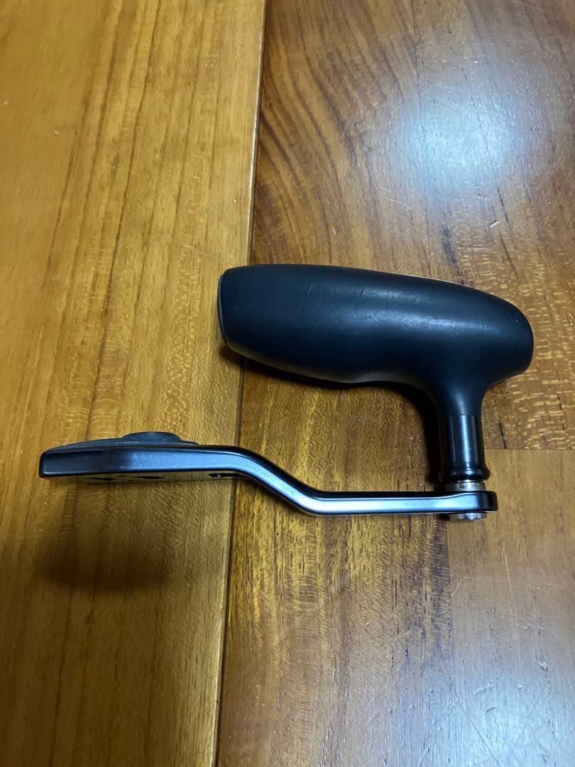 シマノ19 オシアジガー F カスタム3000HG 純正ハンドル＋ノブ80/92