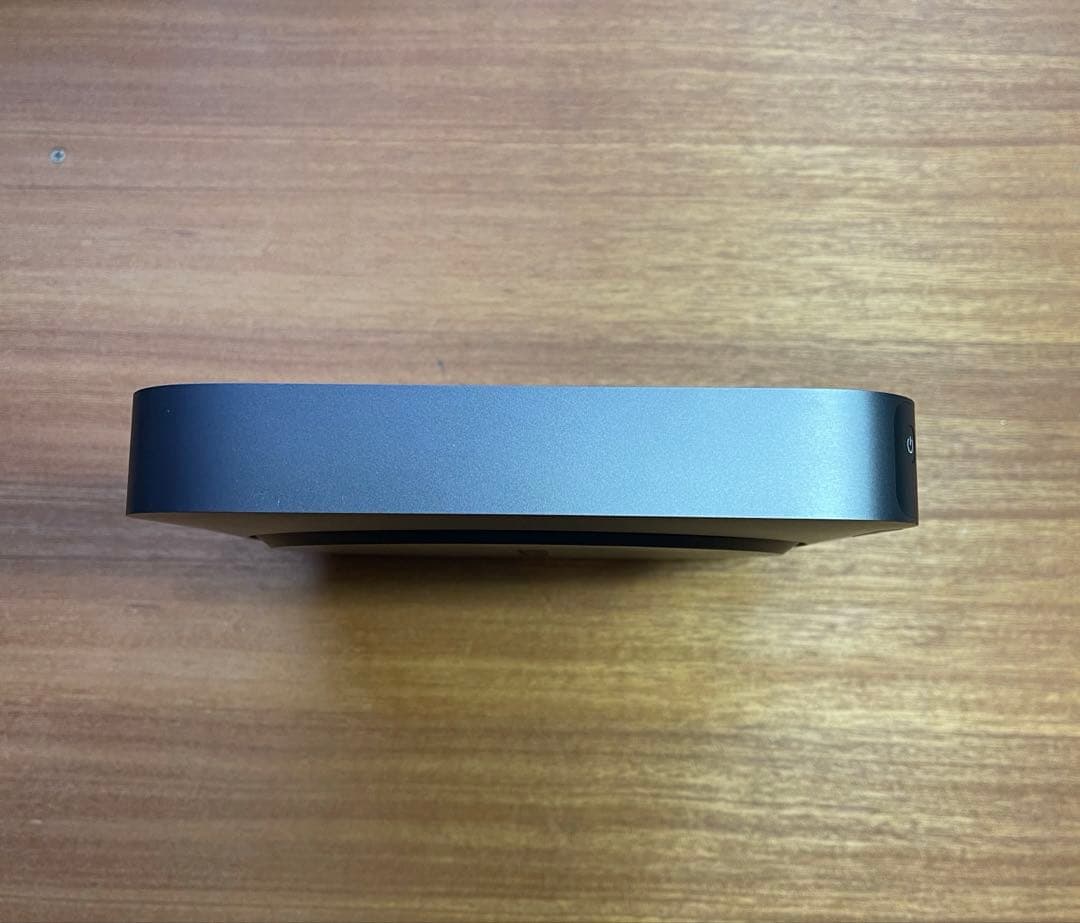 Macmini 2018 i7 メモリ32GB SSD512GB 初期化済