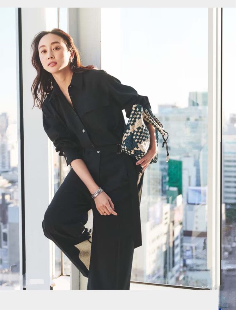 【朝比奈彩✖️Oggi✖️UNTITLED 】シャツカラーオールインワングレー