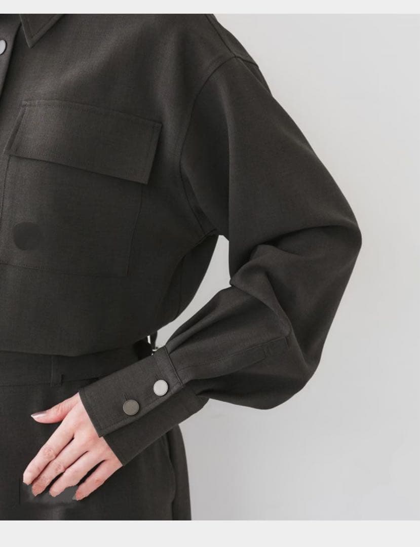 【朝比奈彩✖️Oggi✖️UNTITLED 】シャツカラーオールインワングレー