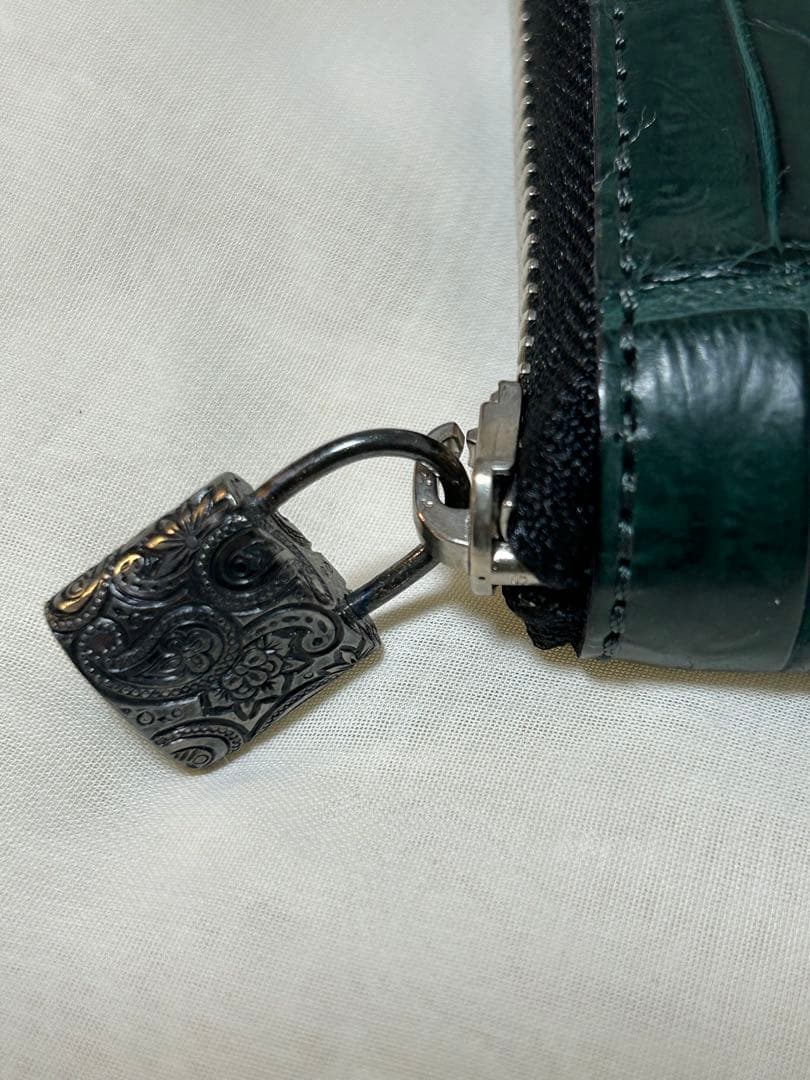 【新品未使用】7SENSE クロコダイル・ラウンドジップ二折財布 グリーン