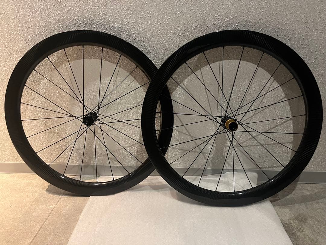 カーボンホイール 50mm高 28mm外幅 超高剛性 送料込み