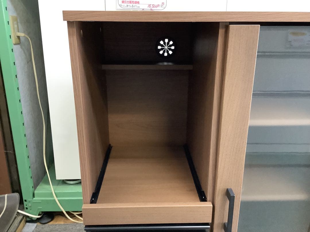 ニトリ　レンジ台(フォルムN RE9060G MBR）