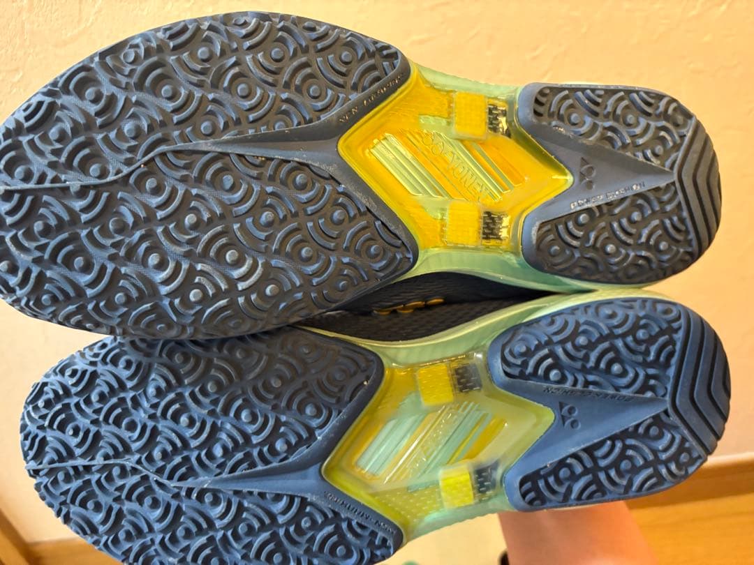 ソフトテニス ヨネックス AD-ACCEL