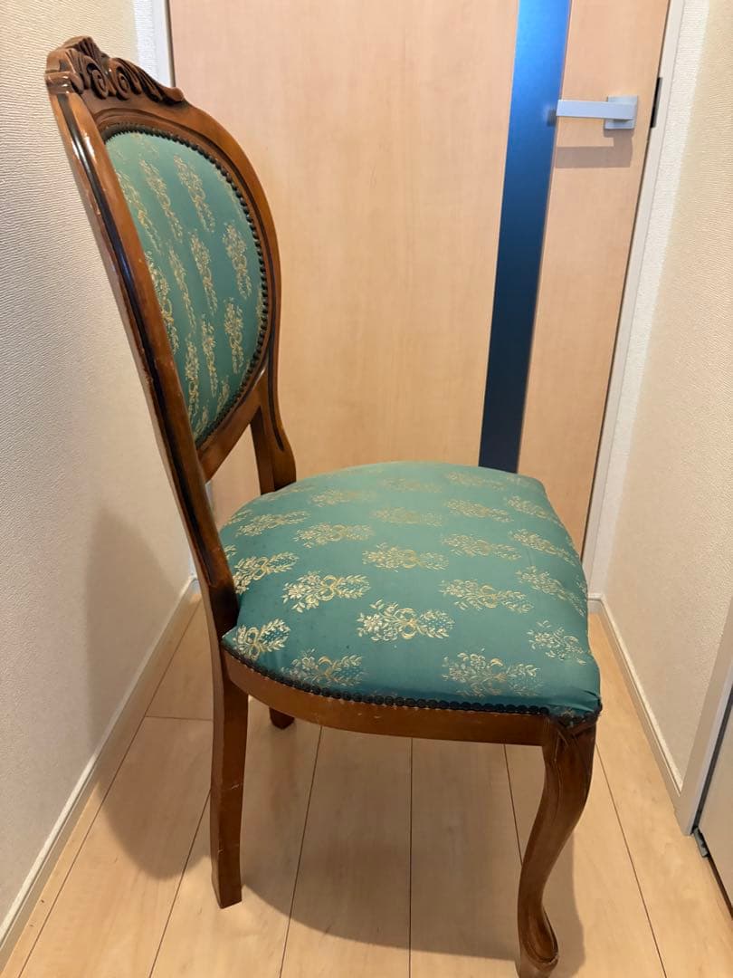 ダイニングチェア アンティーク調　ロココ　ドレッサー　猫脚　在庫2