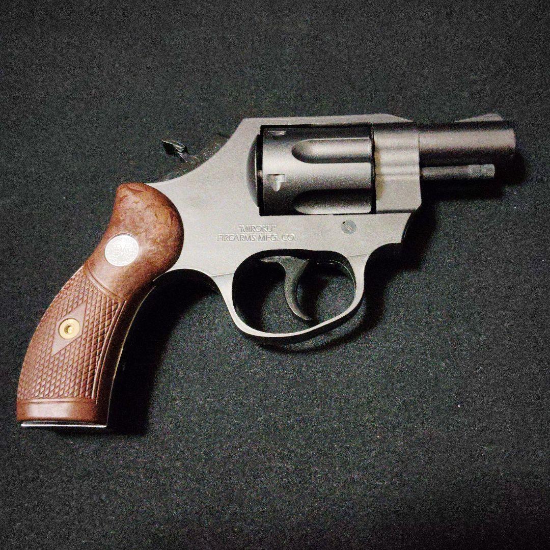 リバティチーフ　モデルガン