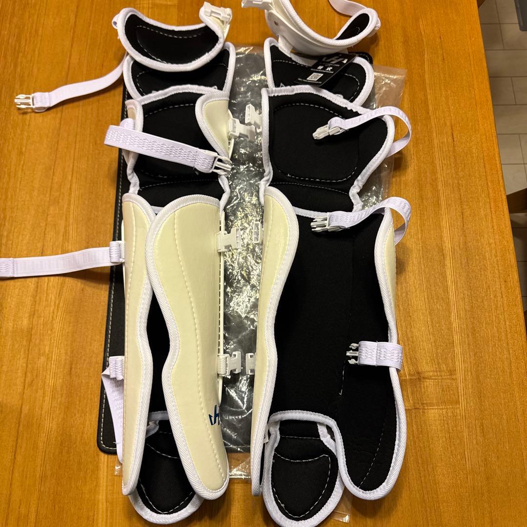 熱中対策 野球 ハタケヤマ 一般 硬式 キャッチャー 捕手用 レガース ホワイト