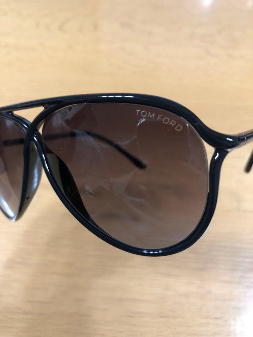 20471120TOM FORDトム フォードMaximillion