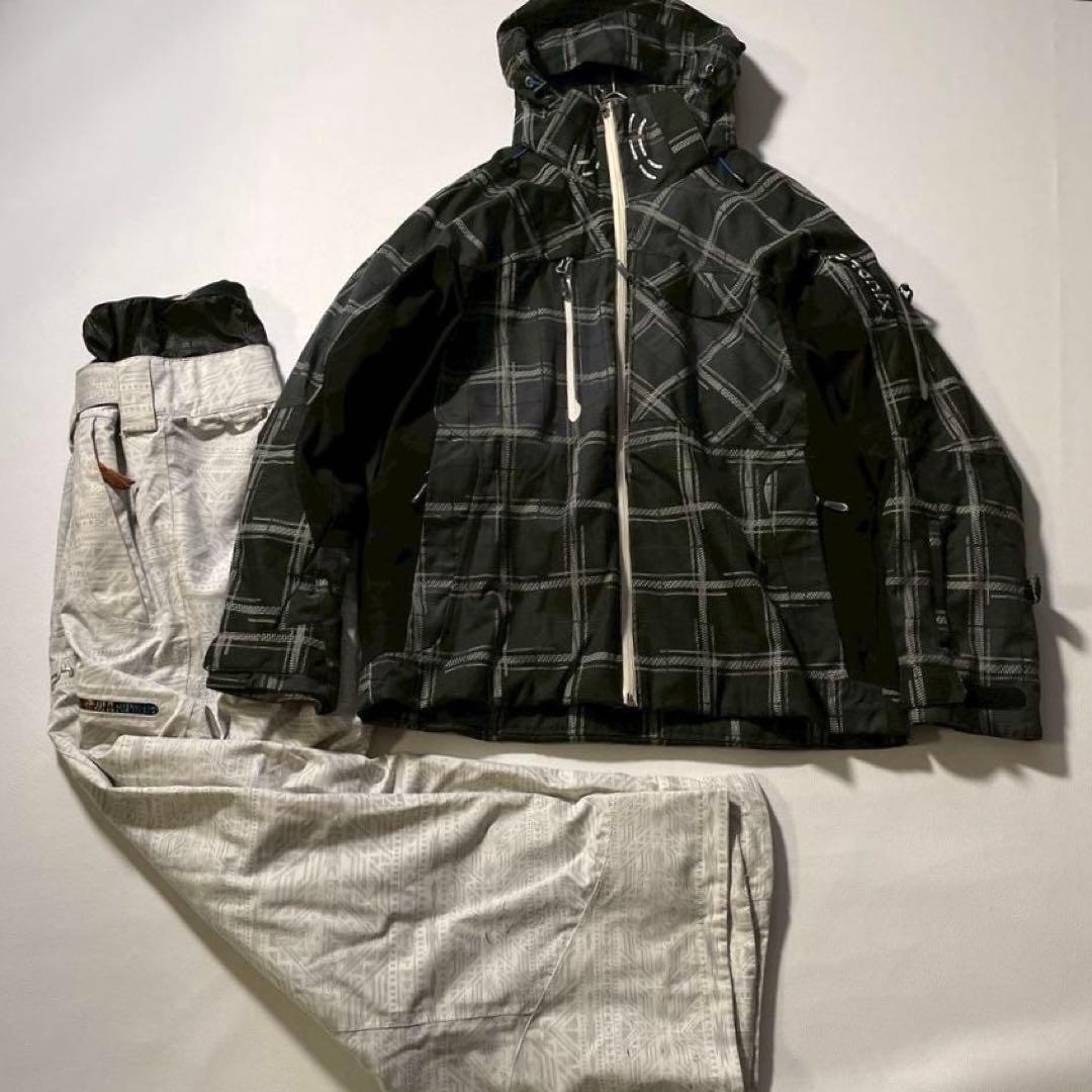 【メル70651 】PHENIX スキーウェア 上下 セットアップ M