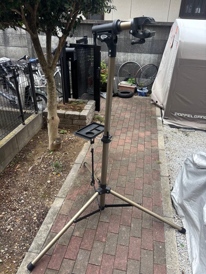自転車メンテナンススタンド