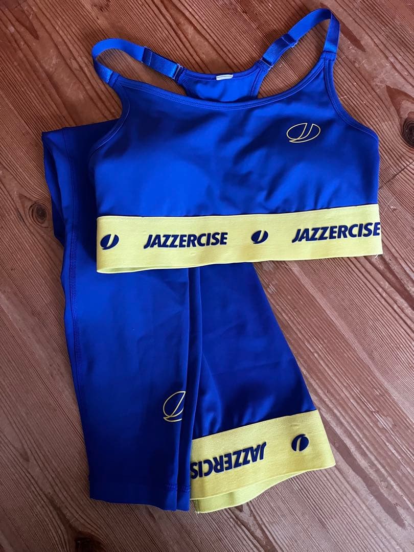 ジャザサイズ　セットアップ　Sサイズ