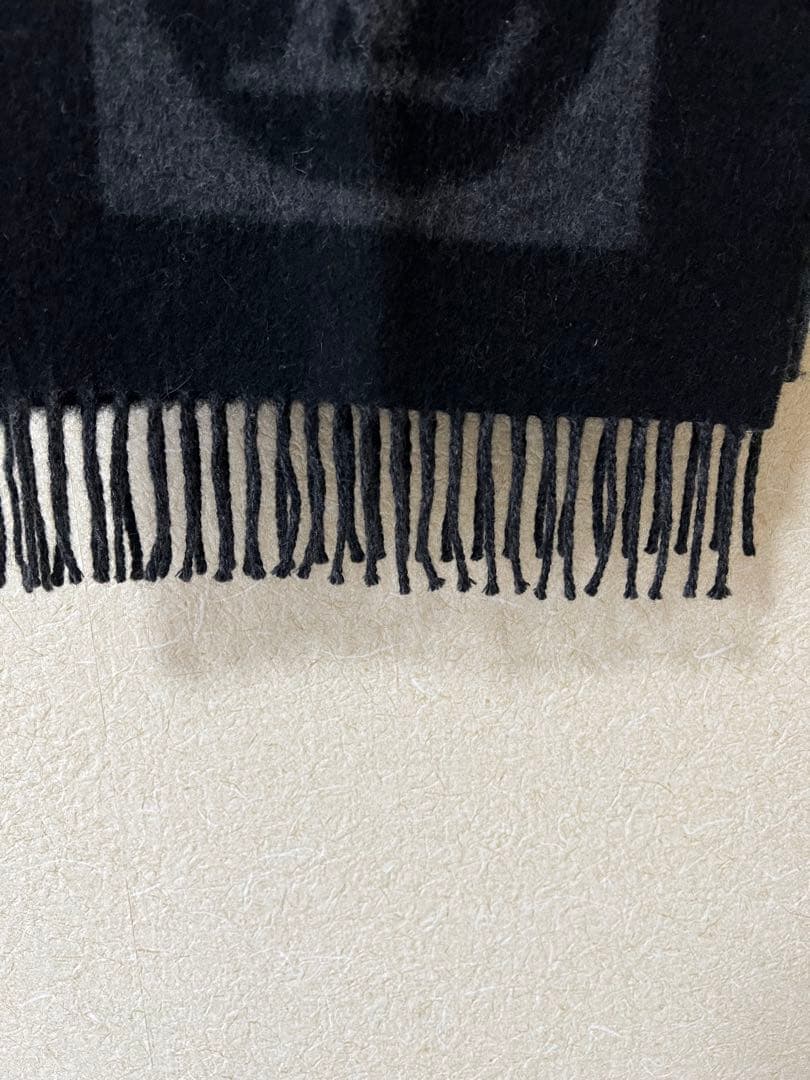 LOUIS VUITTON マフラー グレー ブラック