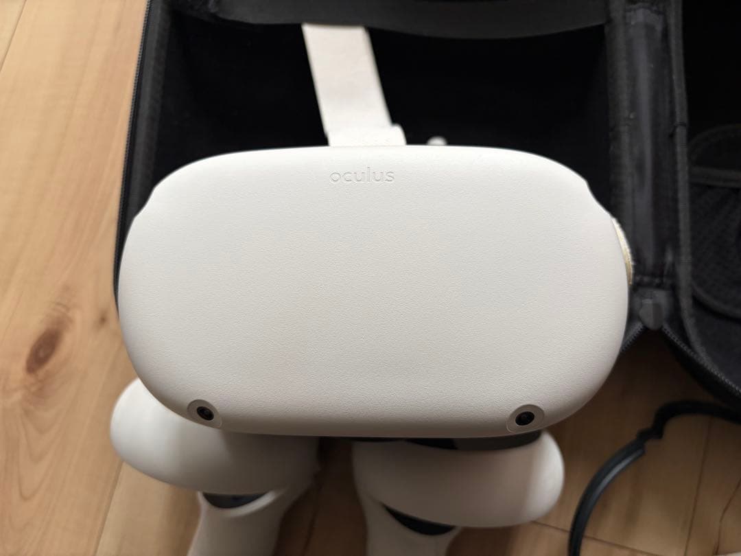 Quest 2 VRヘッドセット