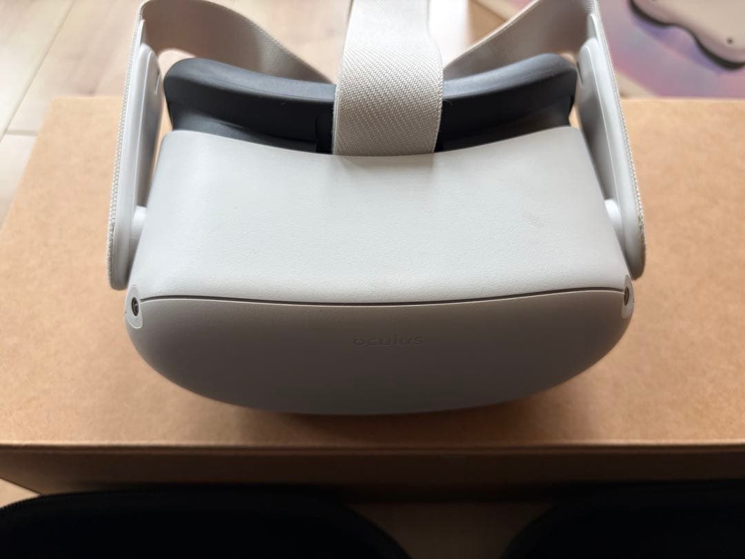 Quest 2 VRヘッドセット