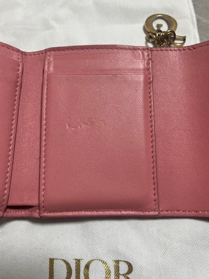 【1/3限定値下げ】即購入◎Dior ピンク キルティング 三つ折り財布