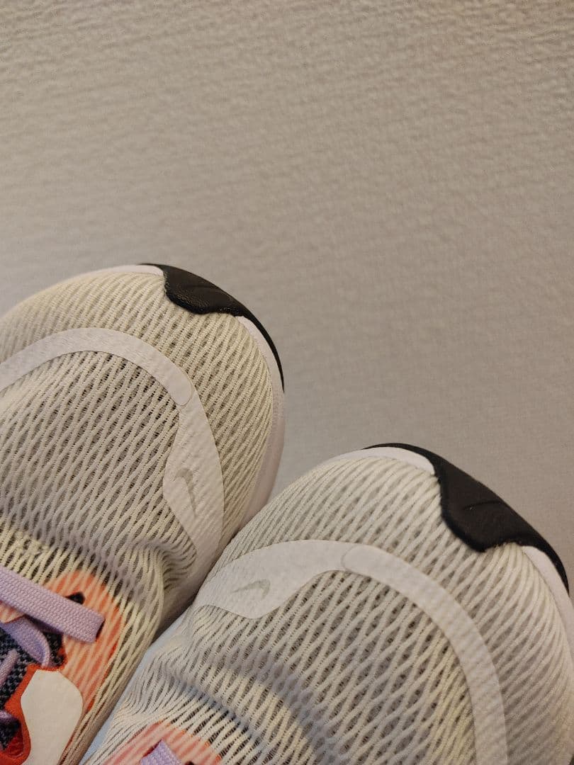 ナイキ　23.0 ズーム フライ 4 CT2401-100