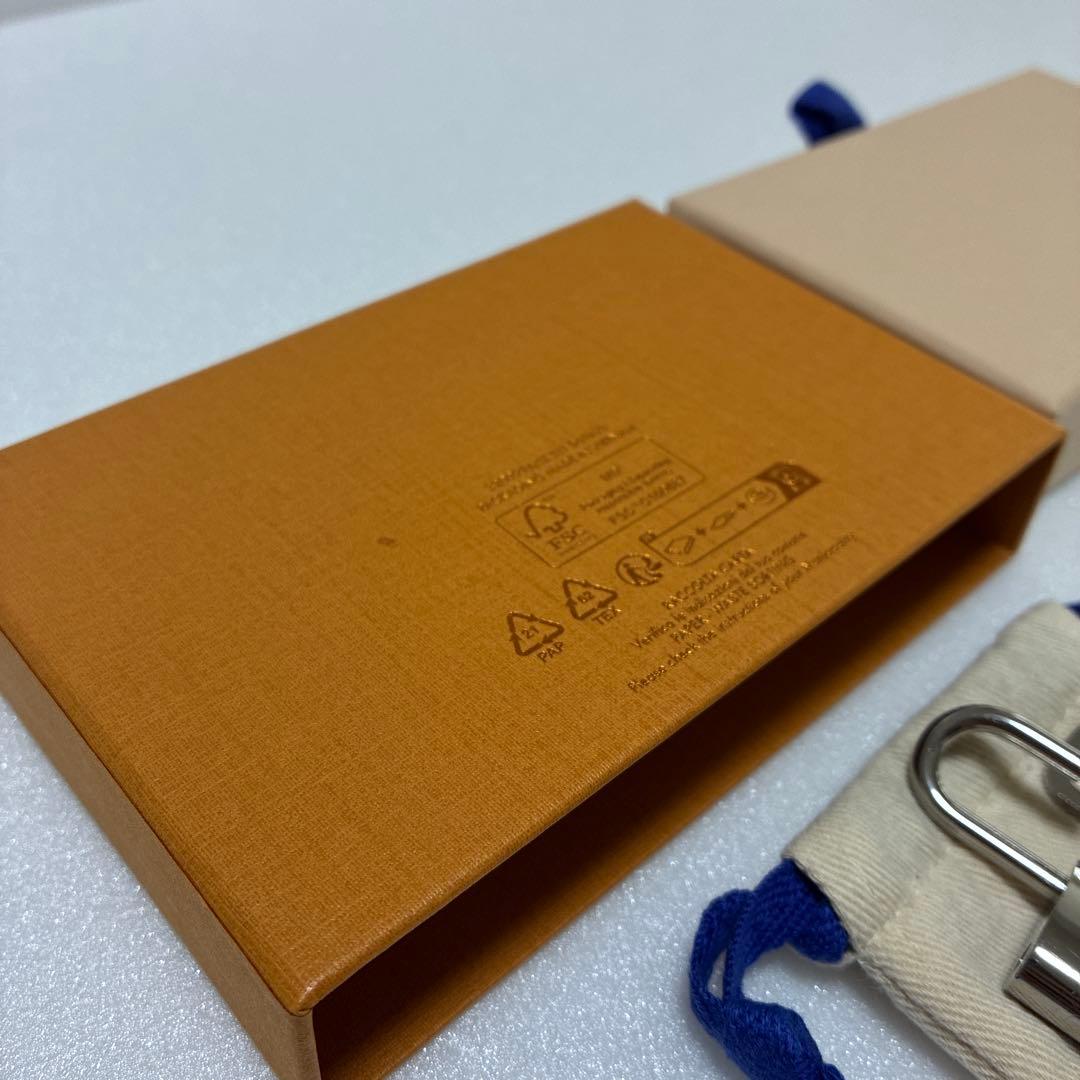 ルイヴィトン パドロック　南京錠シルバー色 ナンバー 313 巾着袋と箱付き
