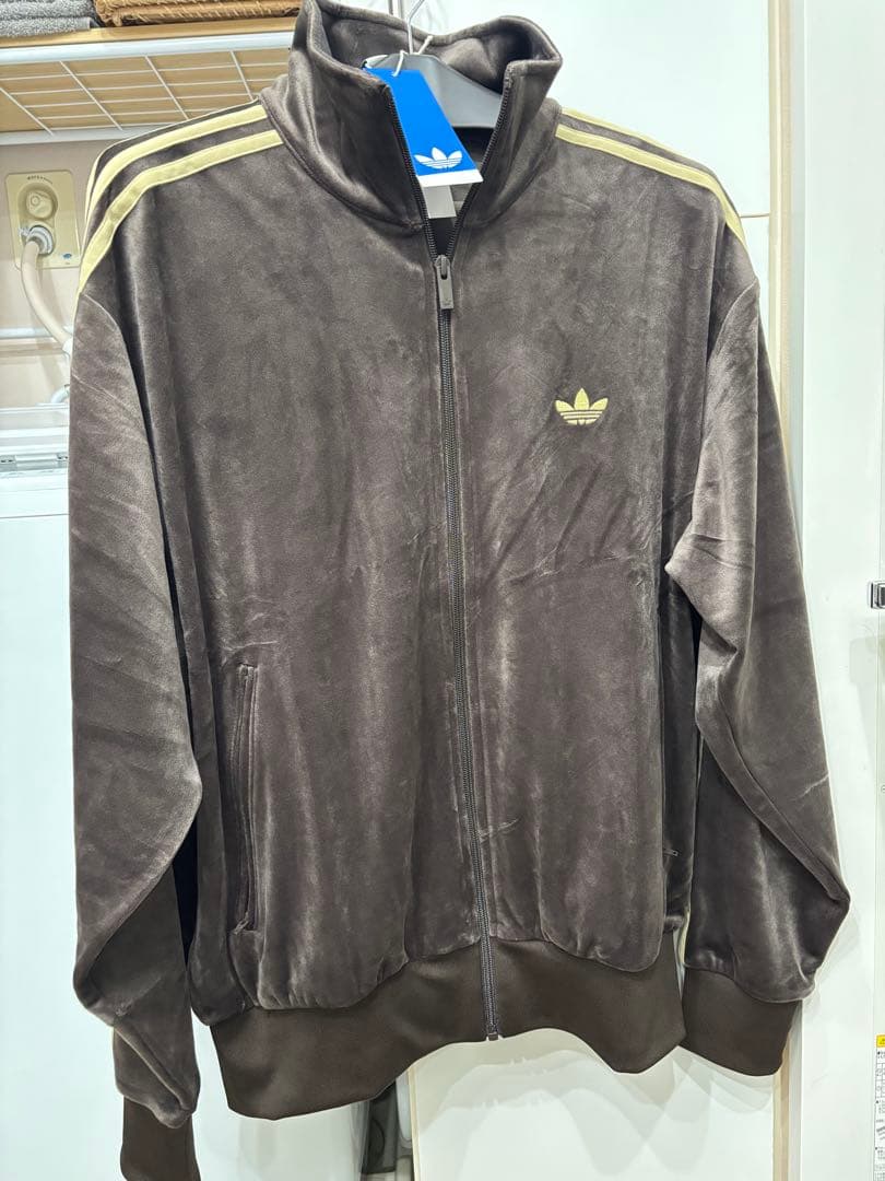 アディダス　ファイヤーバードトラックトップ ベロア FB TT VELOUR