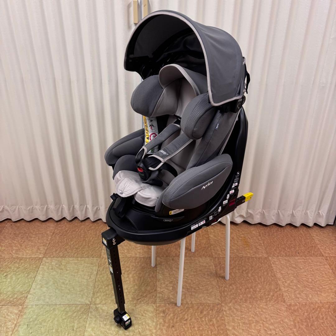 クリーニング済　☆美品☆　アップリカ　フラディア　ISOFIX　セーフティー