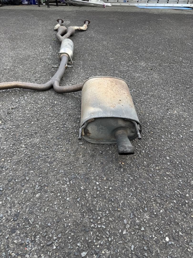 200系クラウン 純正マフラー