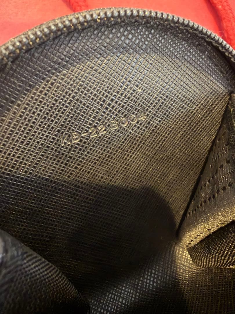 Salvatore Ferragamo ケース ブラック