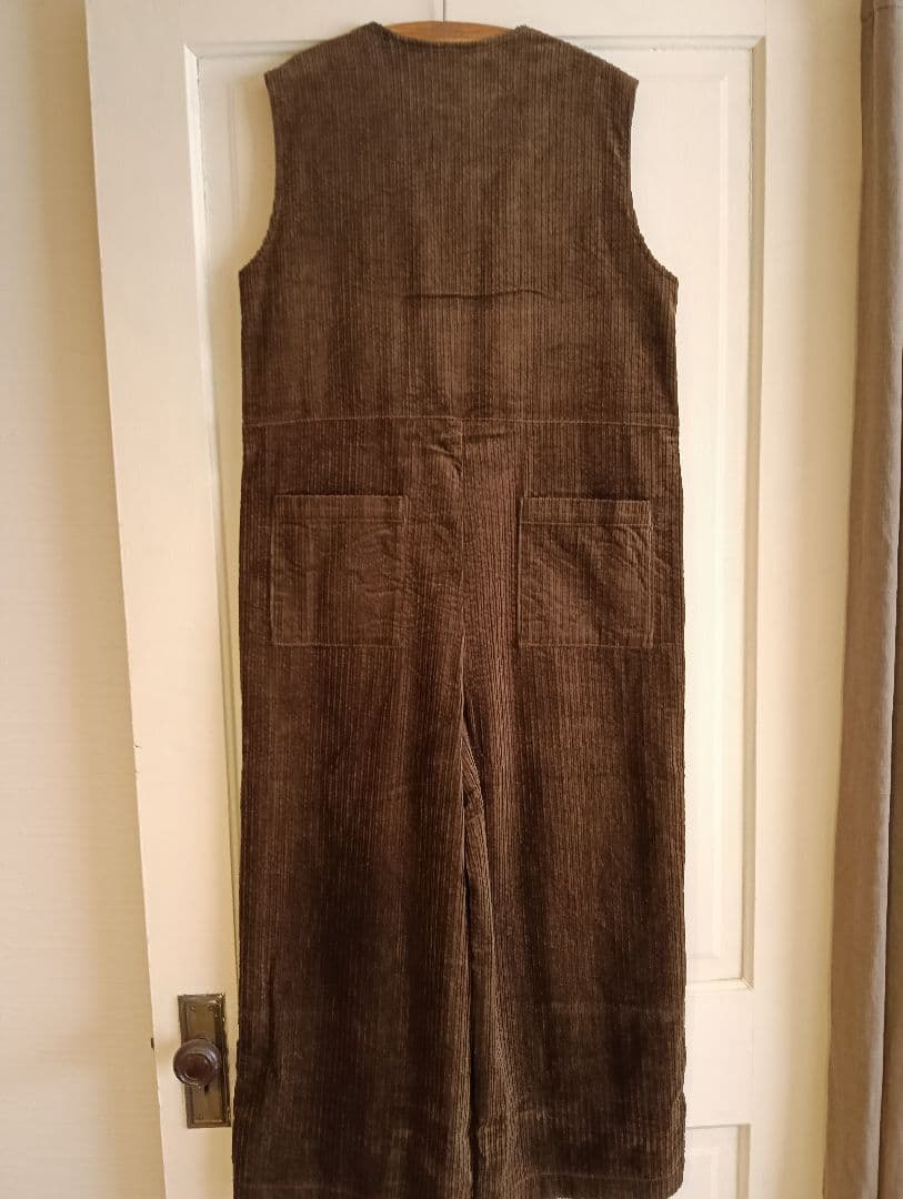 ☆新品☆【UNIVERSAL TISSU】コーディロイサロペット