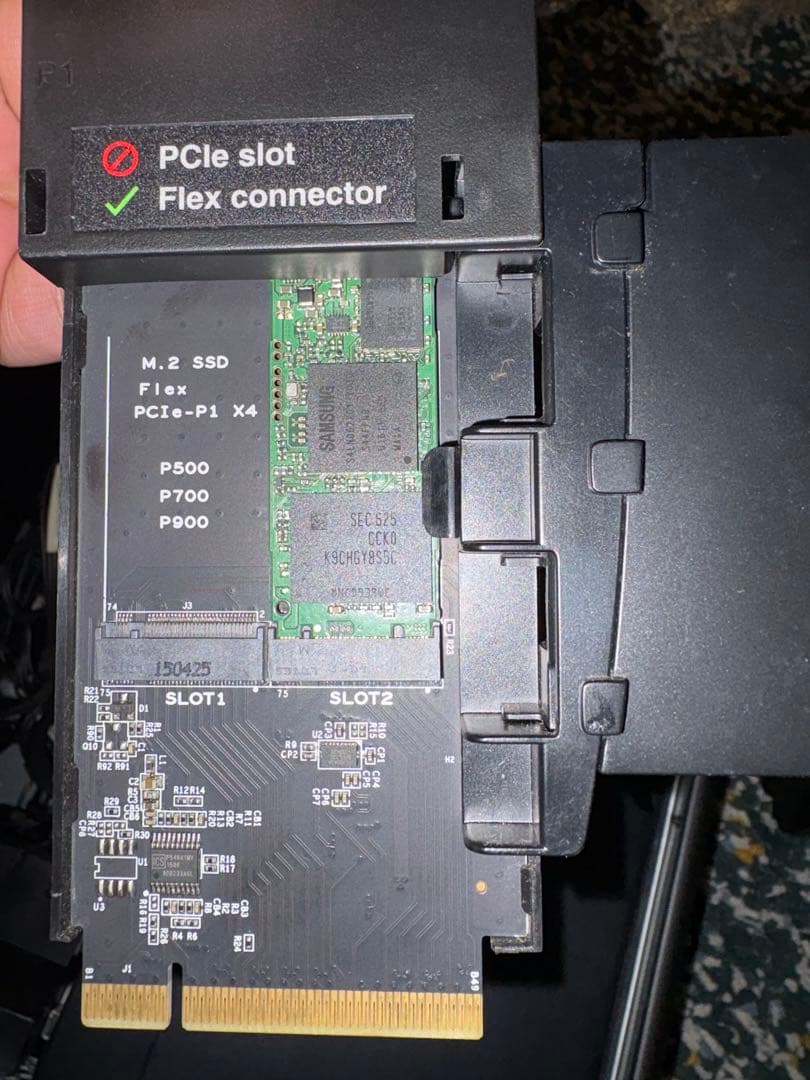 Lenovo ThinkStation P500 ワークステーション