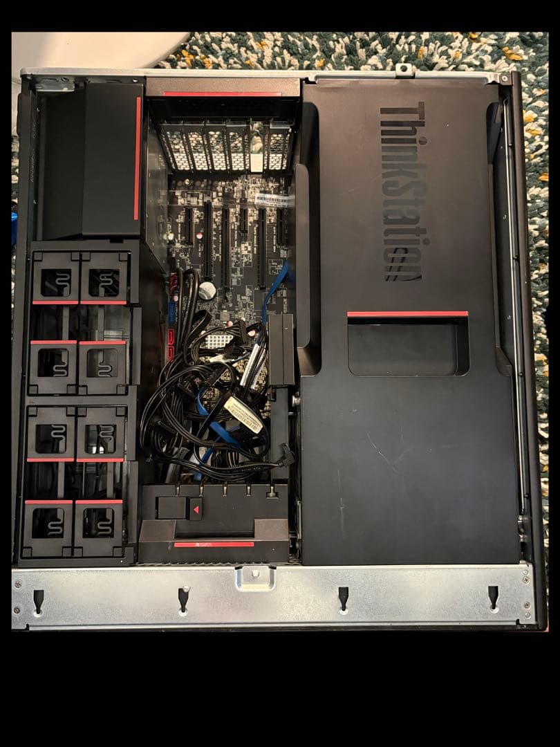 Lenovo ThinkStation P500 ワークステーション