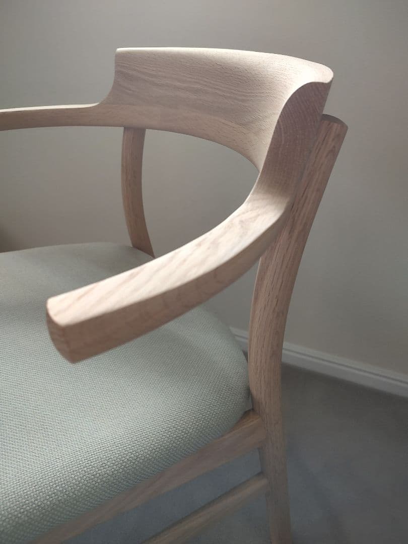 アクタス　SOUP　スープ　ハーフアームチェアC　オーク　ミルク　ファブリック