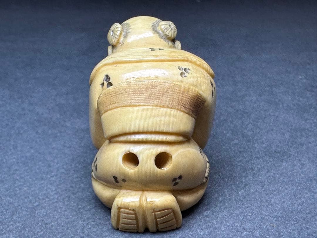 極上　根付　唐子　和装小物　美術品　 置物　彫刻 細密細工　骨董　アンティーク