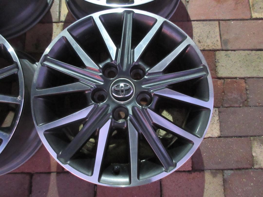 送料込み！80VOXY 煌 純正16インチホイール 4本セット美品