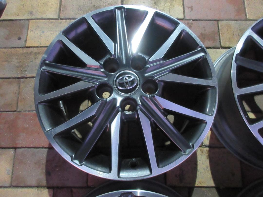 送料込み！80VOXY 煌 純正16インチホイール 4本セット美品