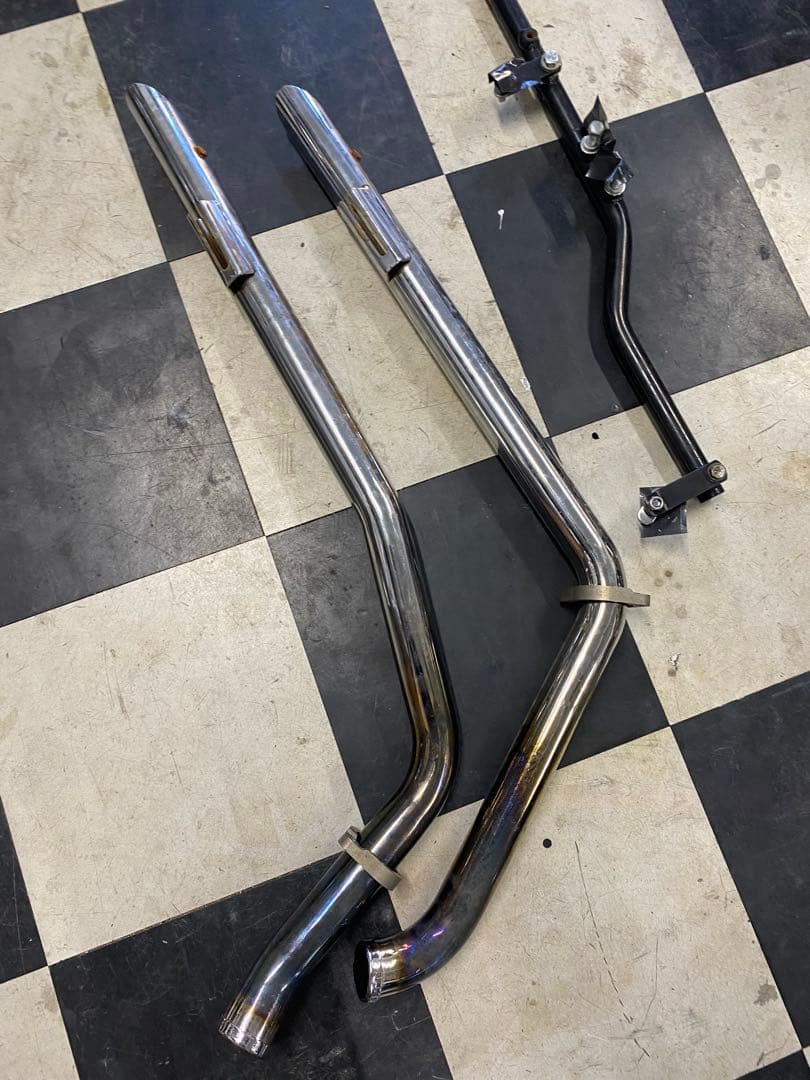 ハーレー　ツインカム88 ソフテイル　マフラー　スラッシュカット　fxst