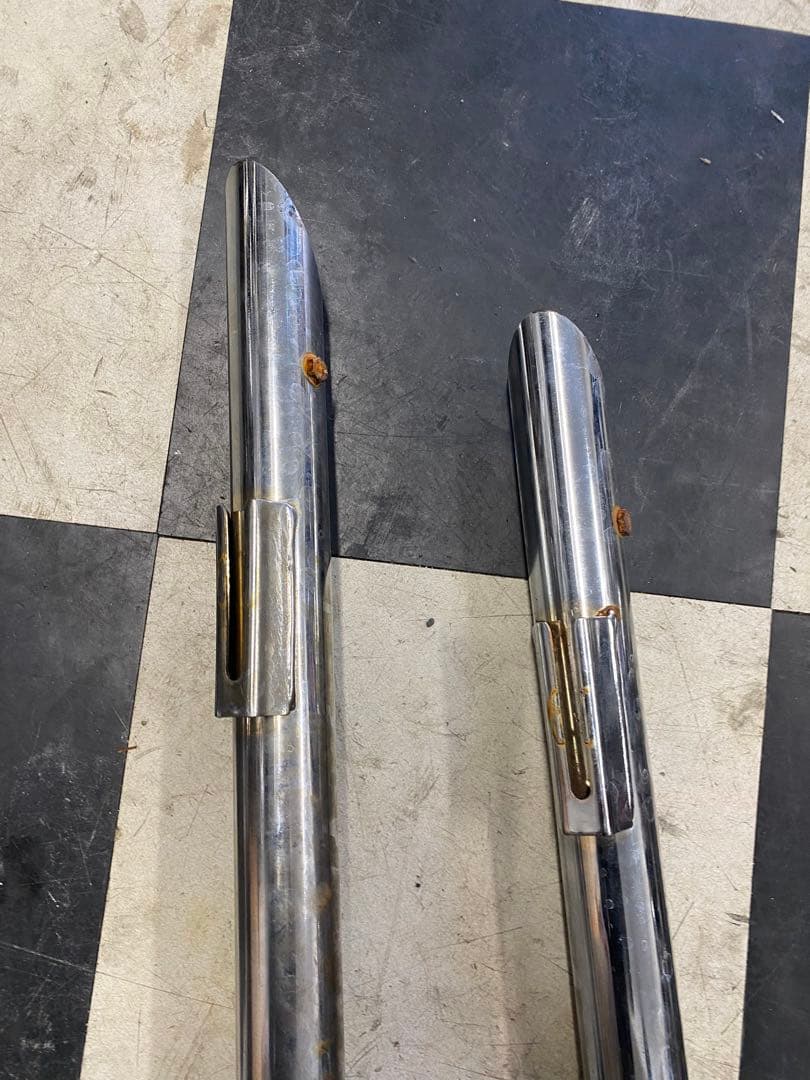 ハーレー　ツインカム88 ソフテイル　マフラー　スラッシュカット　fxst