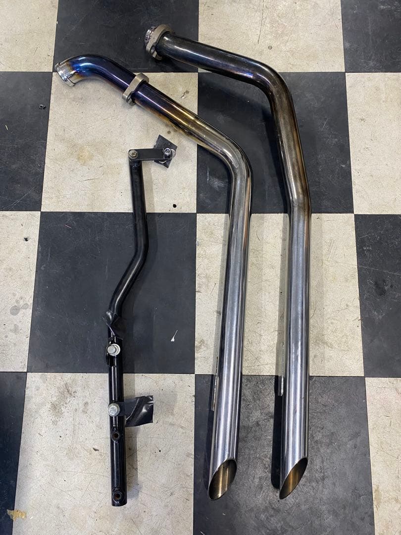 ハーレー　ツインカム88 ソフテイル　マフラー　スラッシュカット　fxst