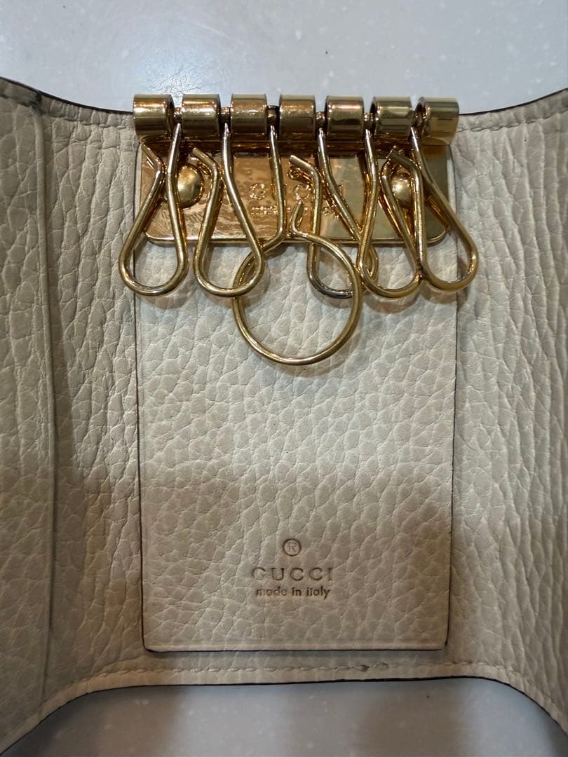 値下げ！GUCCI キーケース　キーリング　マーモント　GGライン【中古】