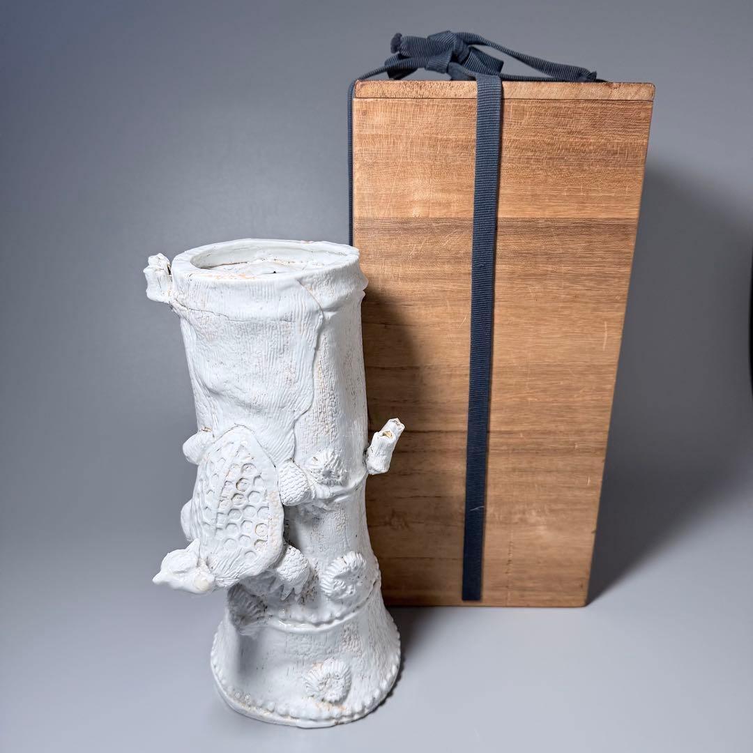 魯*人様 江戸後期　平戸焼　白磁玄武竹形花器　共箱　迫力の造形美　大珍品　蒐集家