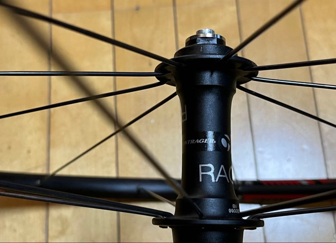 超大特価 Bontrager Race 700Cクリンチャー 中古美品