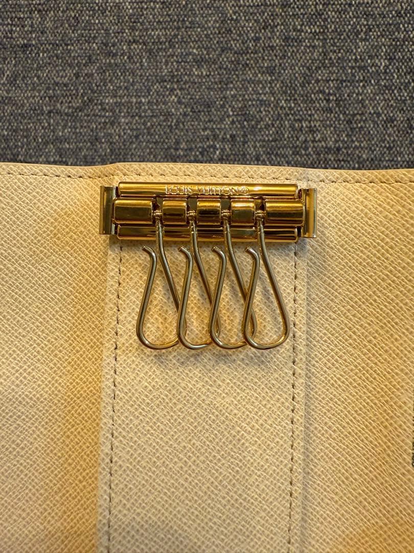 【美品】箱付き　ルイヴィトン　4連キーケース　ダミエ