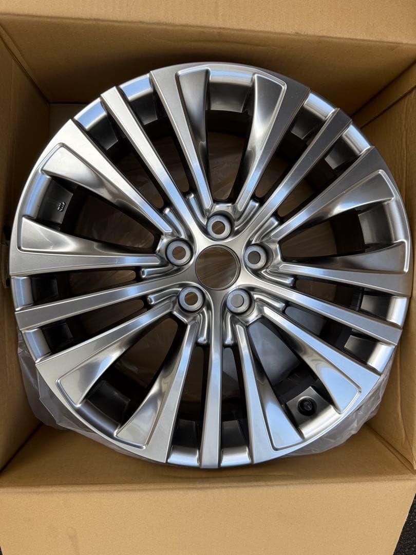 80系ハリアーZグレード19インチアルミホイール