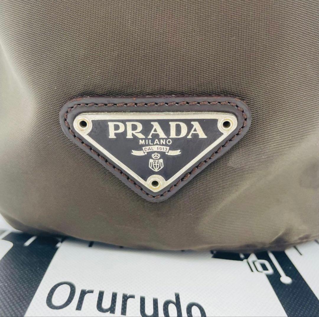 PRADA プラダ 巾着　三角プレート ポーチ カーキ系 ナイロン