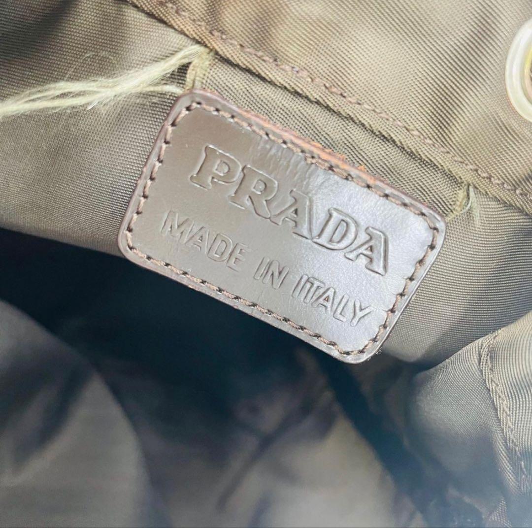 PRADA プラダ 巾着　三角プレート ポーチ カーキ系 ナイロン