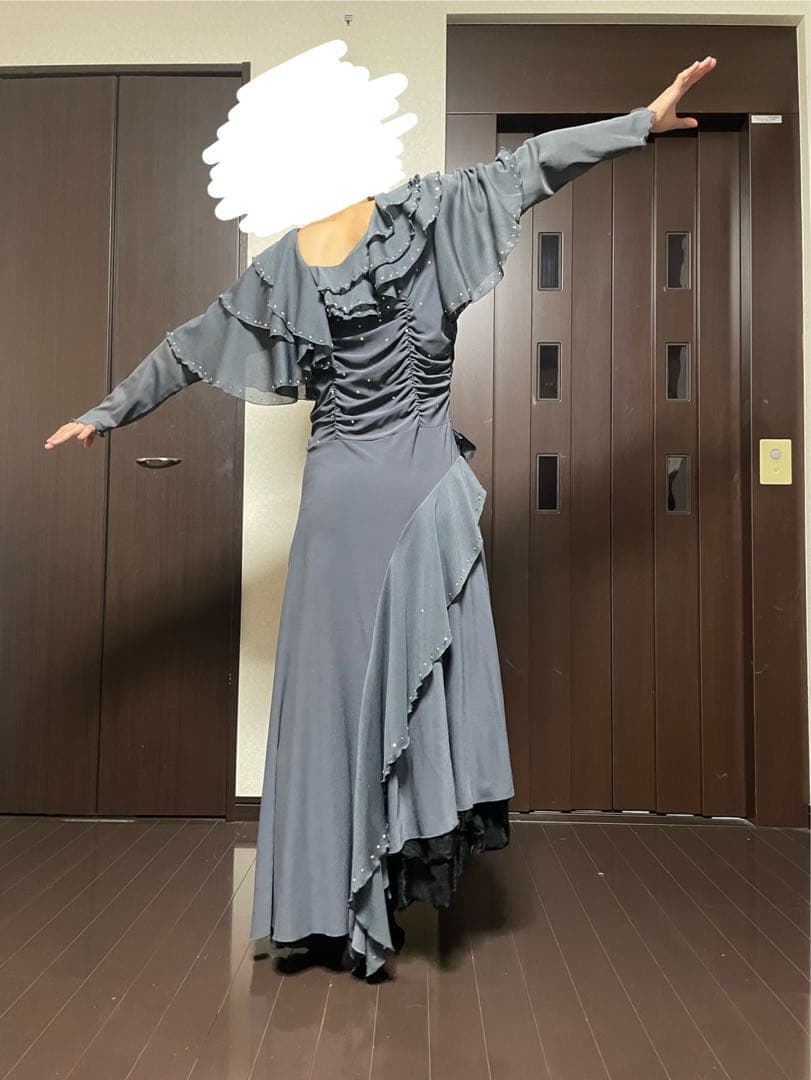 グレー　社交ダンス用ドレス