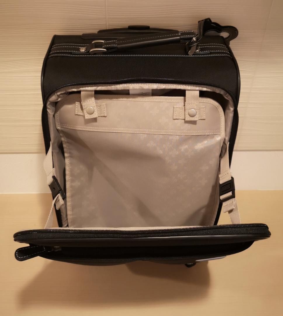 【新品未使用】marie claire マリクレ　キャリーケース　スーツケース