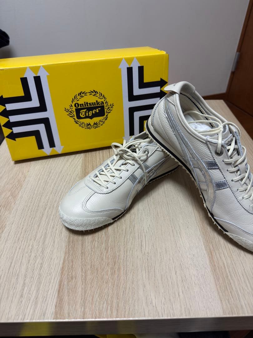 Onitsuka Tiger スニーカー 24.0cm ホワイト/シルバー