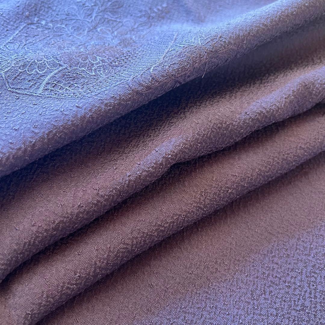 ちゃけん様 正絹 ちりめん スワトウ刺繍 色無地