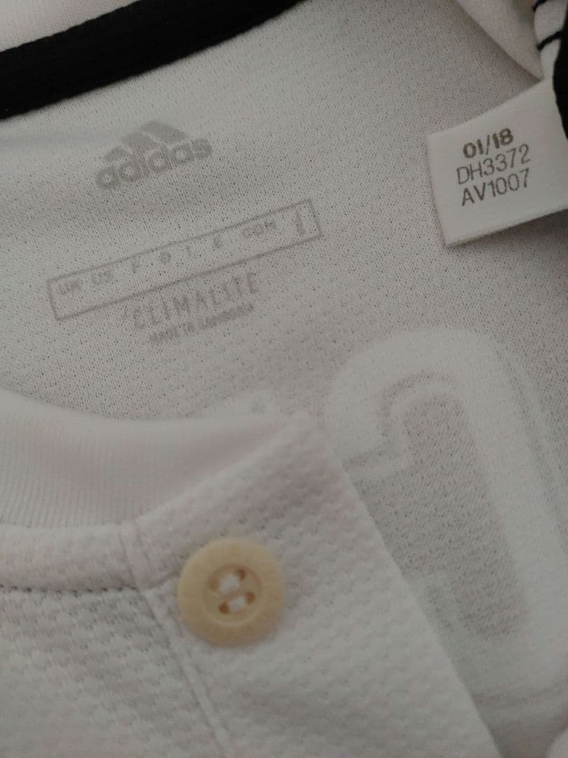 【正規品】レアルマドリード　ヴィニシウス　ユニフォーム