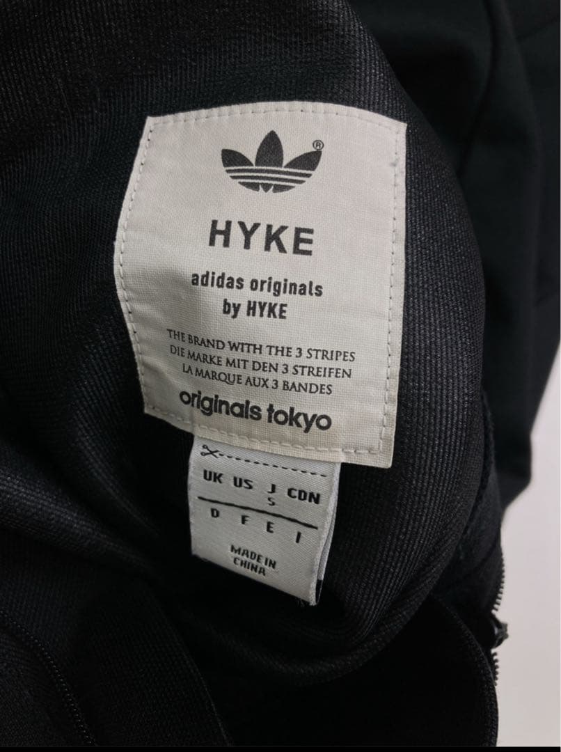 Hyke x Adidas ズボン